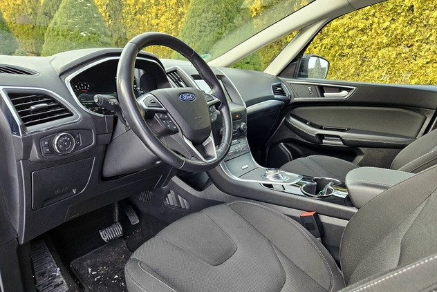 Ford S-Max cena 67900 przebieg: 157000, rok produkcji 2018 z Olsztyn małe 742